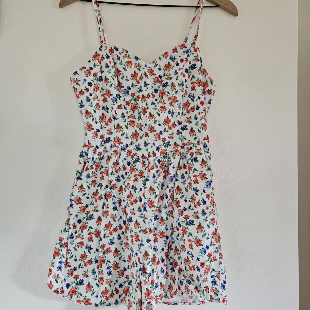 Old Navy White Floral Spaghetti-Strap Romper with Red & Blue Flowers